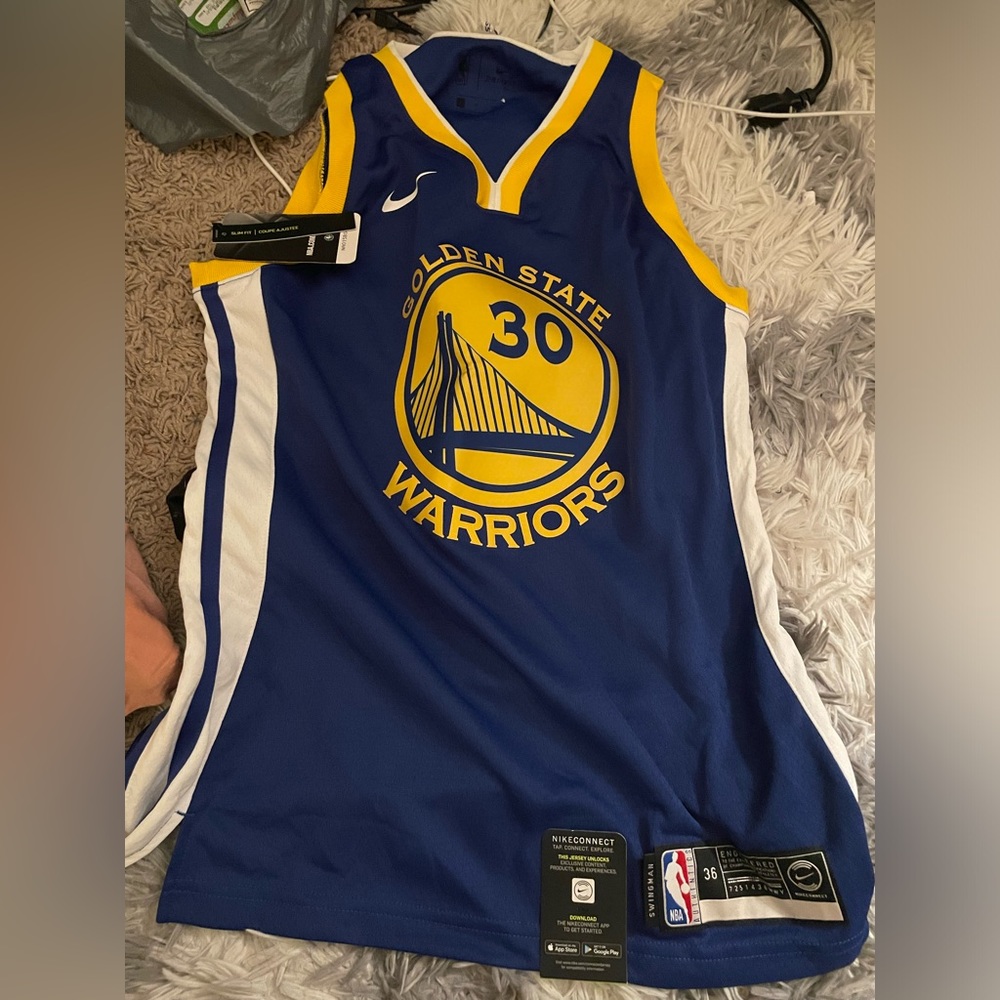 Steph Curry warriors jersey